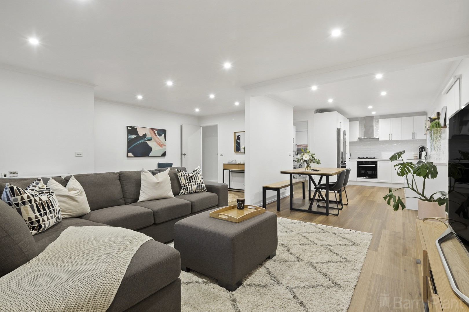 4/9-11 Elmhurst RoadBayswater North, VIC 3153, Bayswater North - Thumbnail 2