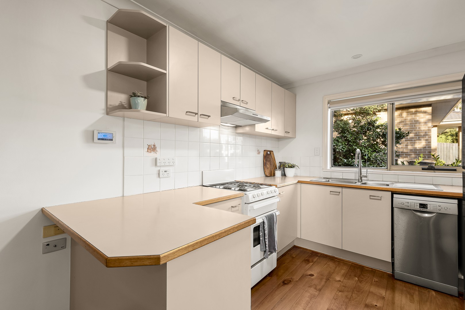 1/5 Walsh Street, Eltham, VIC 3095, Eltham - Thumbnail 5