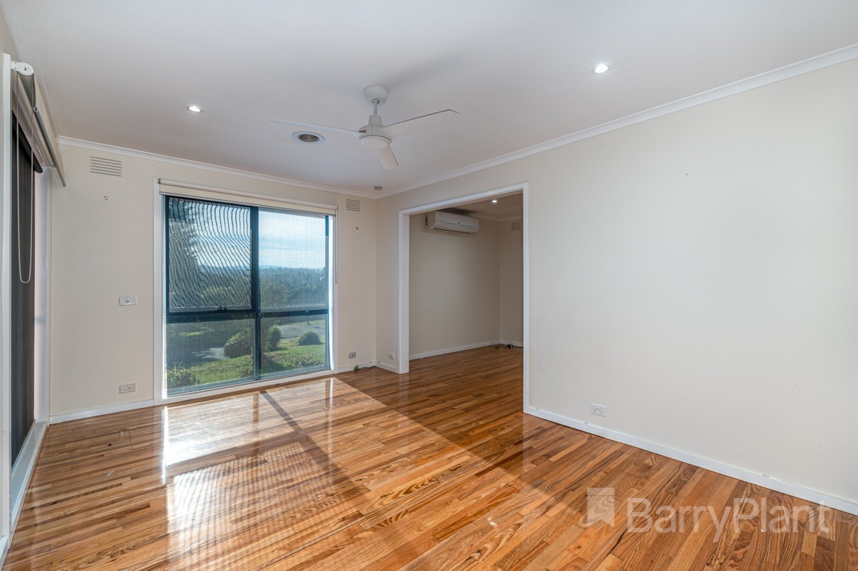 14 Aaran Close, Endeavour Hills, VIC 3802 - Thumbnail 2 - 24/02/2021