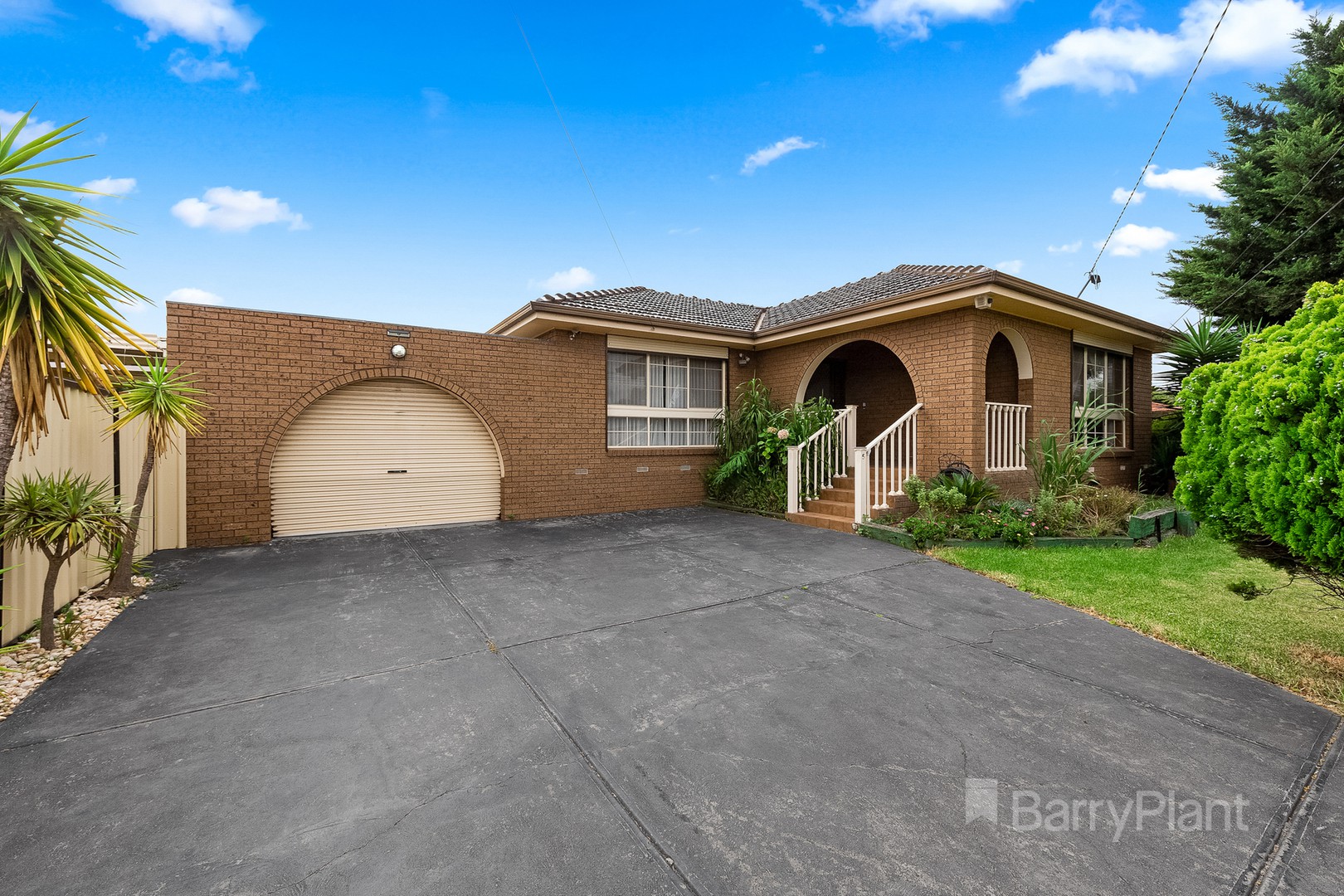 5 Witchwood CloseAlbanvale, VIC 3021, Albanvale - Thumbnail 2
