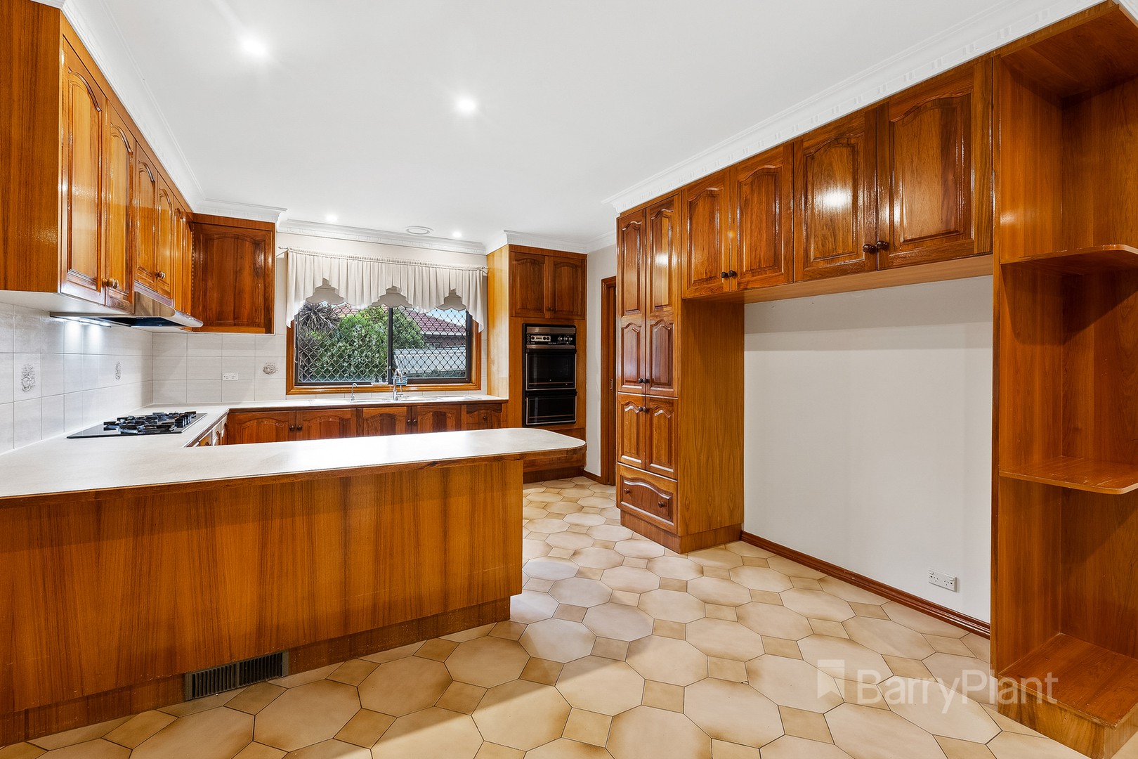 5 Witchwood CloseAlbanvale, VIC 3021, Albanvale - Thumbnail 4