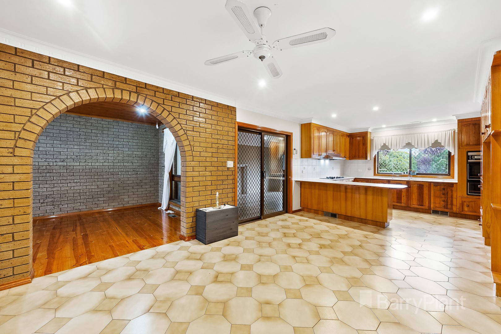5 Witchwood CloseAlbanvale, VIC 3021, Albanvale - Thumbnail 6