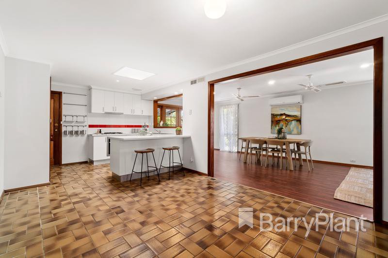 8 Dickerson AvenueMill Park, VIC 3082, Mill Park - Thumbnail 4