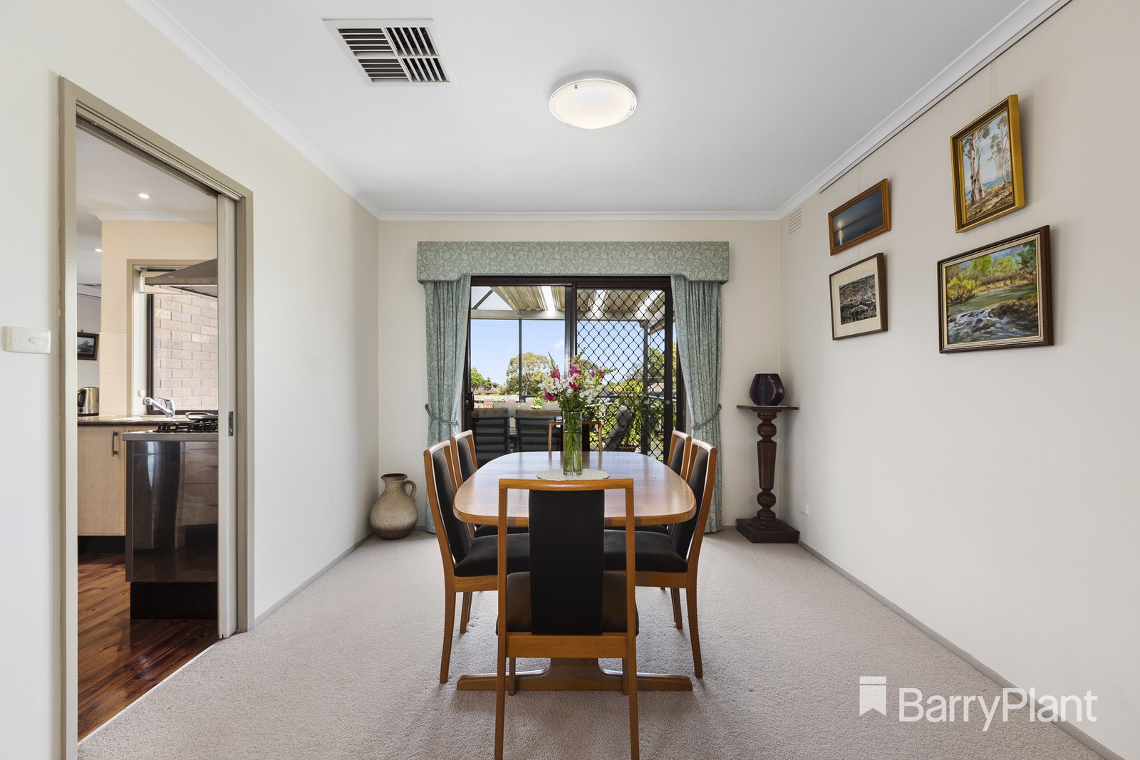 74 Mannering DriveGlen Waverley, VIC 3150, Glen Waverley - Thumbnail 5