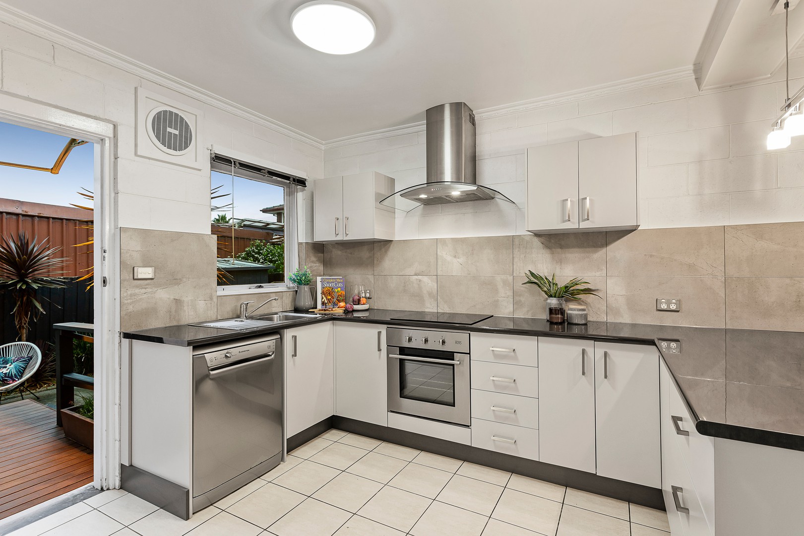 6/124-125 Station StreetAspendale, VIC 3195, Aspendale - Thumbnail 2