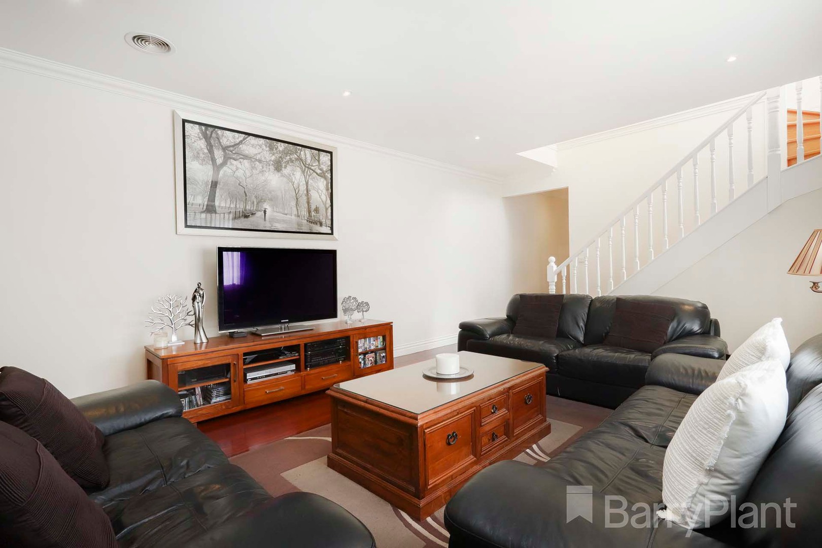 3 Rosdale PlaceSunshine, VIC 3020, Sunshine - Thumbnail 2