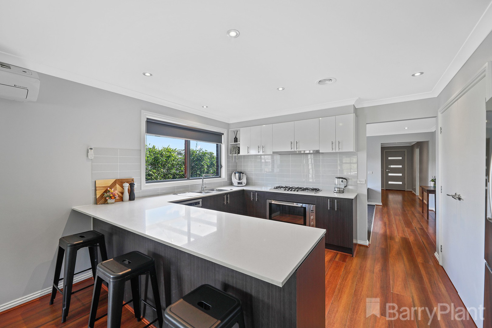 26 Buscombe CrescentDrouin, VIC 3818, Drouin - Thumbnail 4