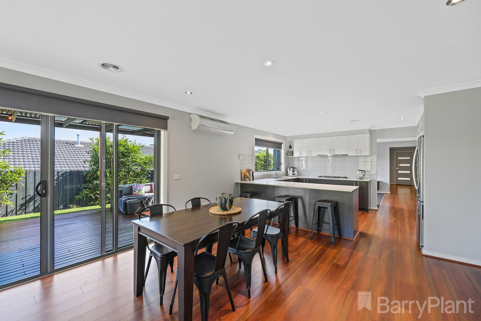 26 Buscombe CrescentDrouin, VIC 3818, Drouin - Thumbnail 5