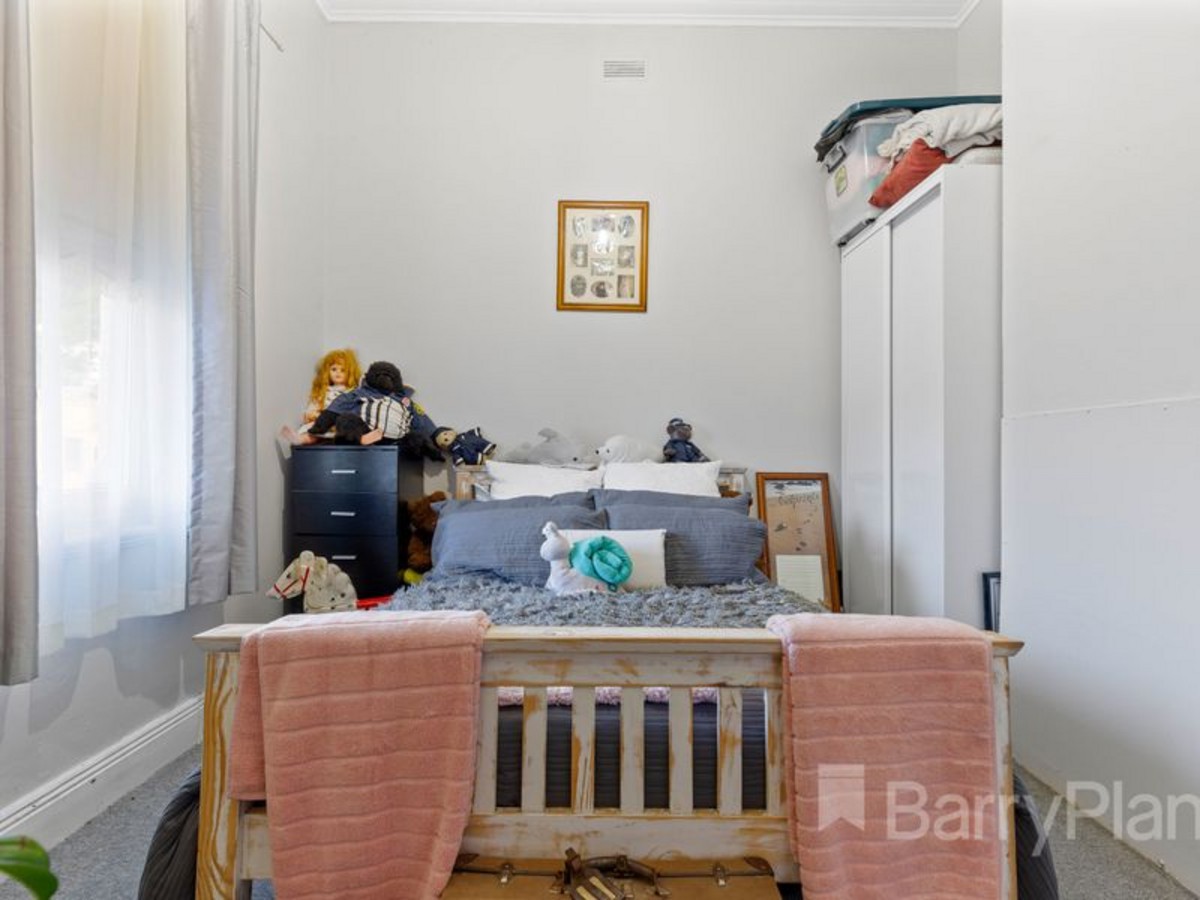 197 Humffray Street NorthBallarat East, VIC 3350, Ballarat East - Thumbnail 4