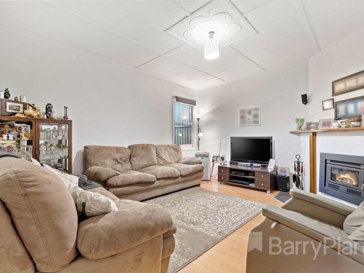 197 Humffray Street NorthBallarat East, VIC 3350, Ballarat East - Thumbnail 7