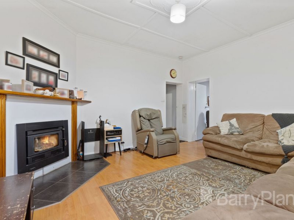 197 Humffray Street NorthBallarat East, VIC 3350, Ballarat East - Thumbnail 8