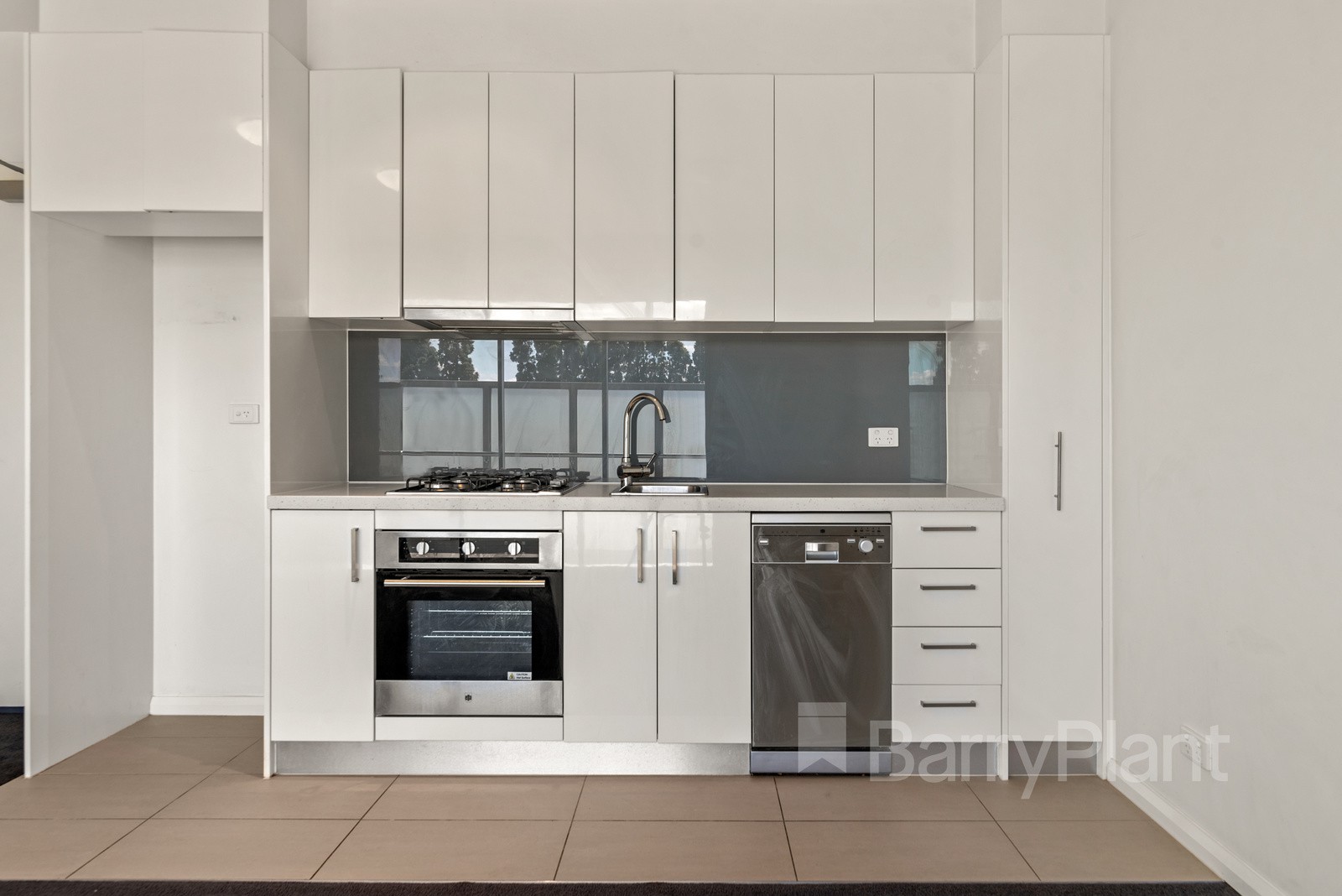 9/2 Middleborough RoadBurwood East, VIC 3151, Burwood East - Thumbnail 3