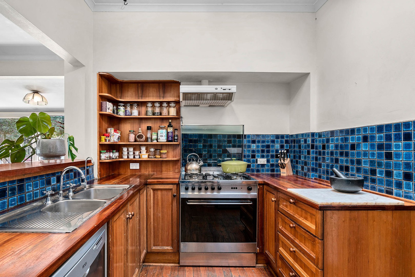 121 Fortescue AvenueSeaford, VIC 3198, Seaford - Thumbnail 3