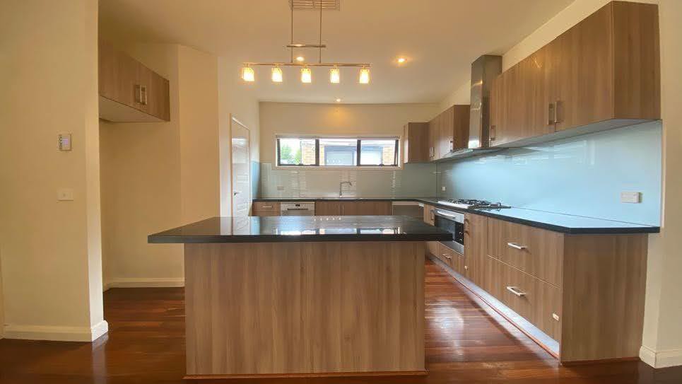 5 Sahara Way, Fawkner, VIC 3060 - Thumbnail 1 - 01/03/2021