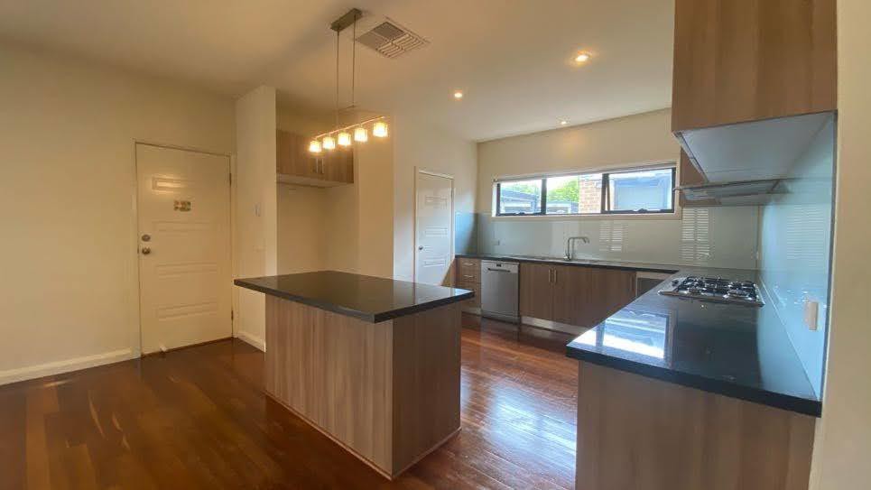 5 Sahara Way, Fawkner, VIC 3060 - Thumbnail 2 - 01/03/2021