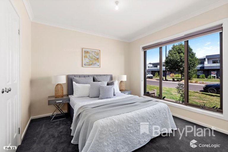 54 Saxony DriveEpping, VIC 3076, Epping - Thumbnail 5