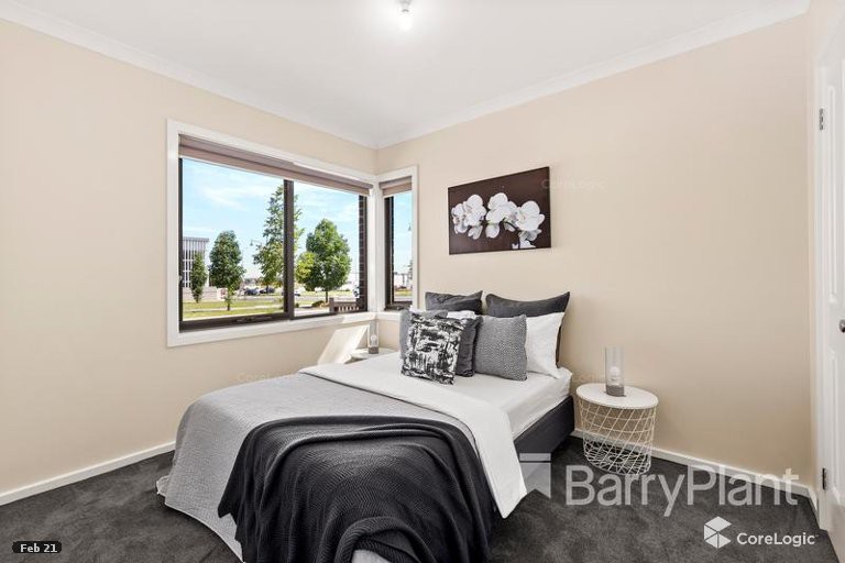 54 Saxony DriveEpping, VIC 3076, Epping - Thumbnail 6