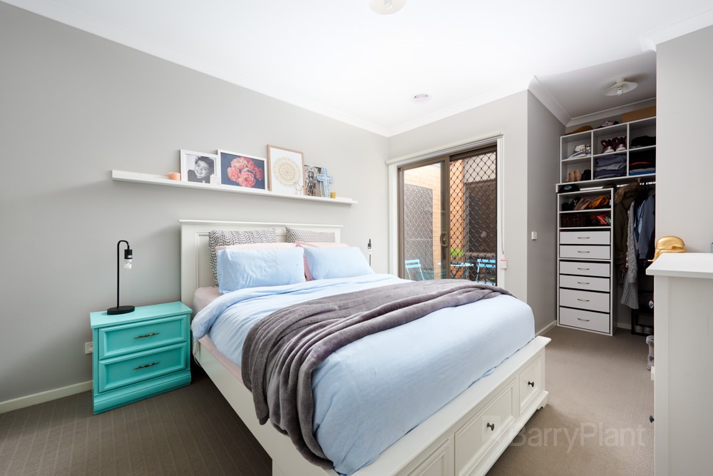 18 Wilkiea CrescentCranbourne North, VIC 3977, Cranbourne North - Thumbnail 5