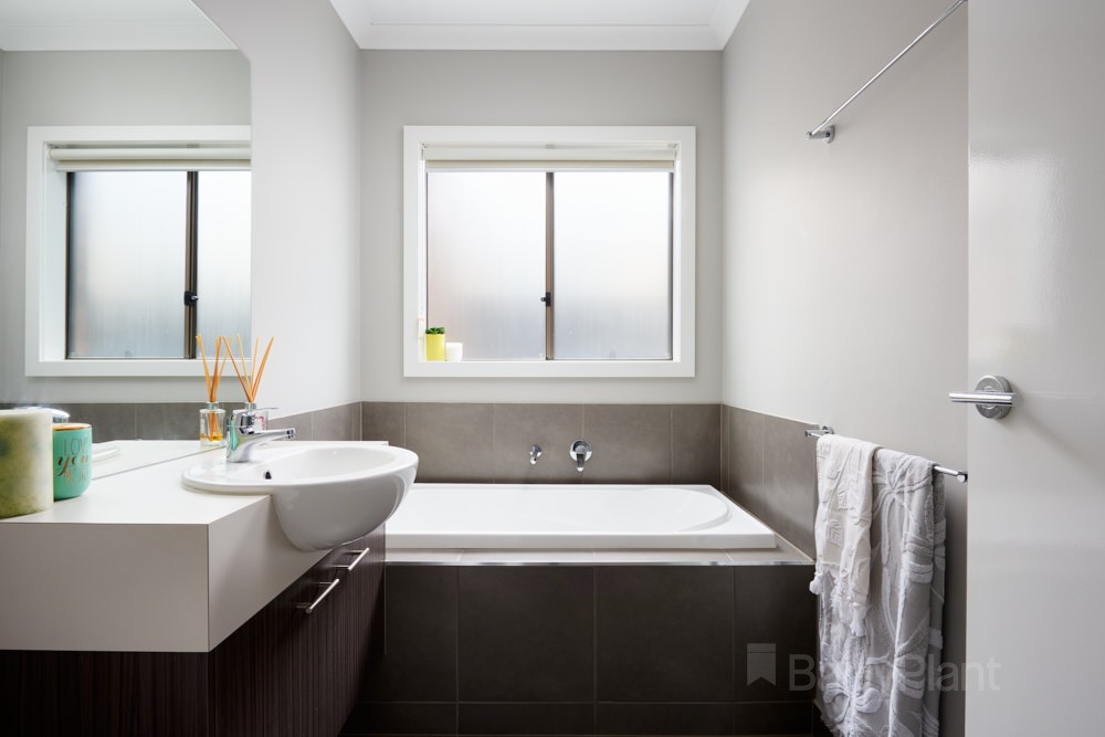 18 Wilkiea CrescentCranbourne North, VIC 3977, Cranbourne North - Thumbnail 6
