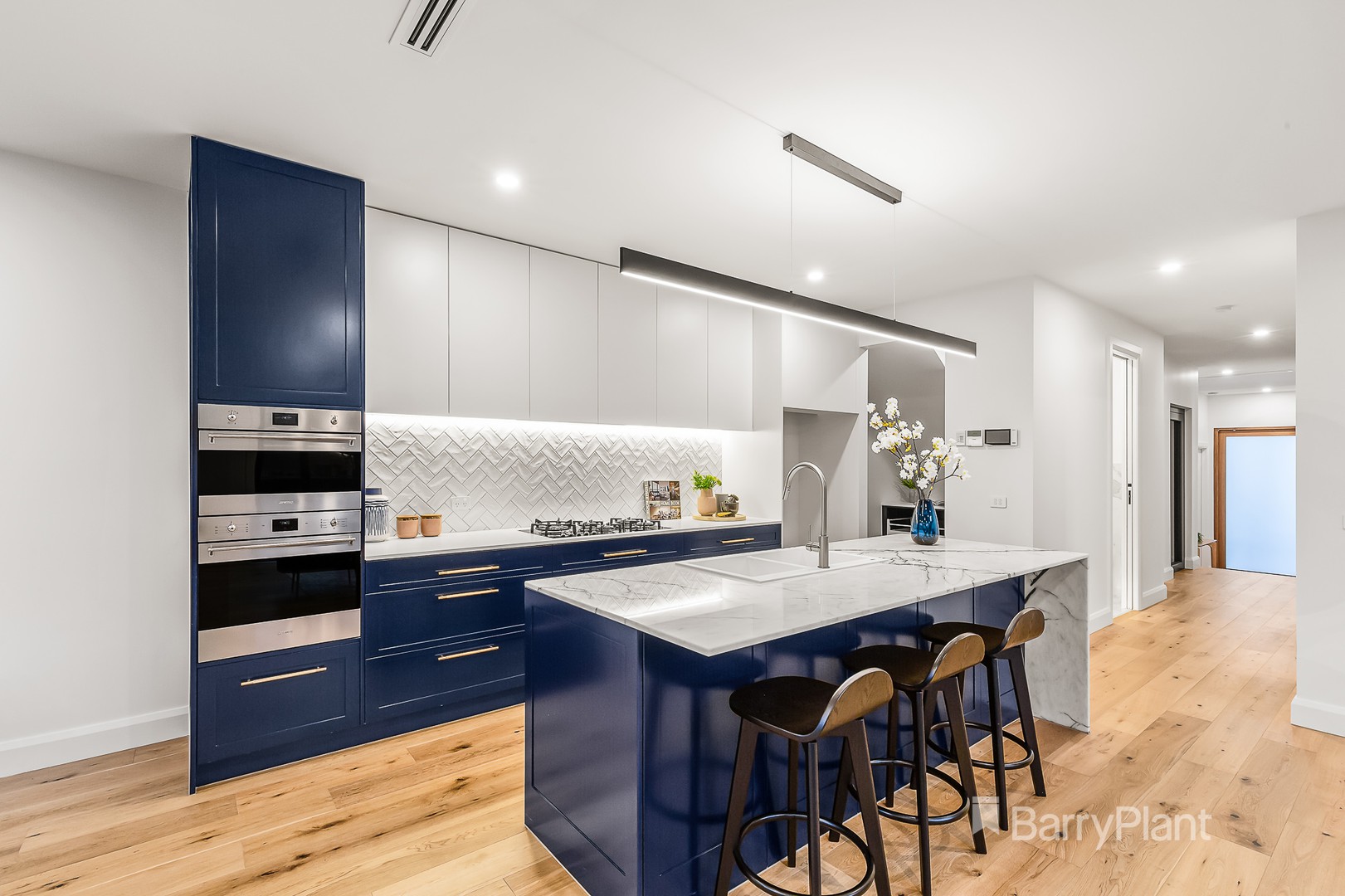 35 Clontarf Crescent, Templestowe, VIC 3106, Templestowe - Thumbnail 3