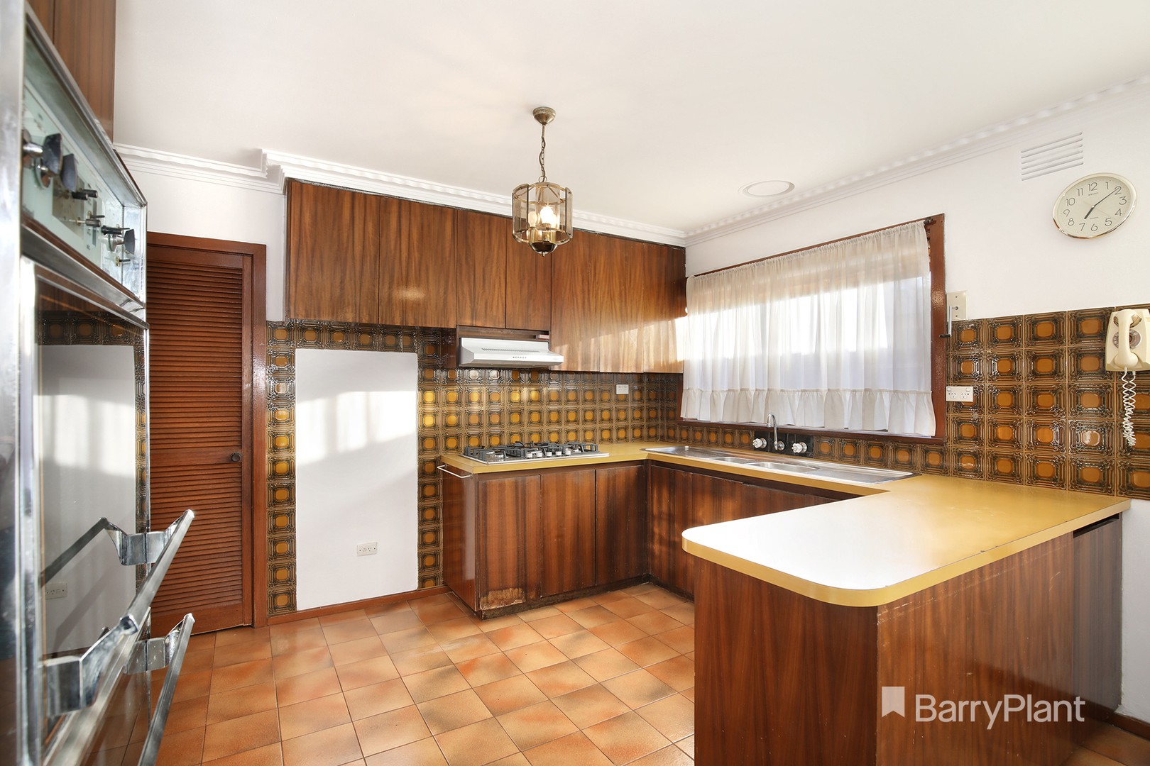 33 Valley CrescentGlenroy, VIC 3046, Glenroy - Thumbnail 3
