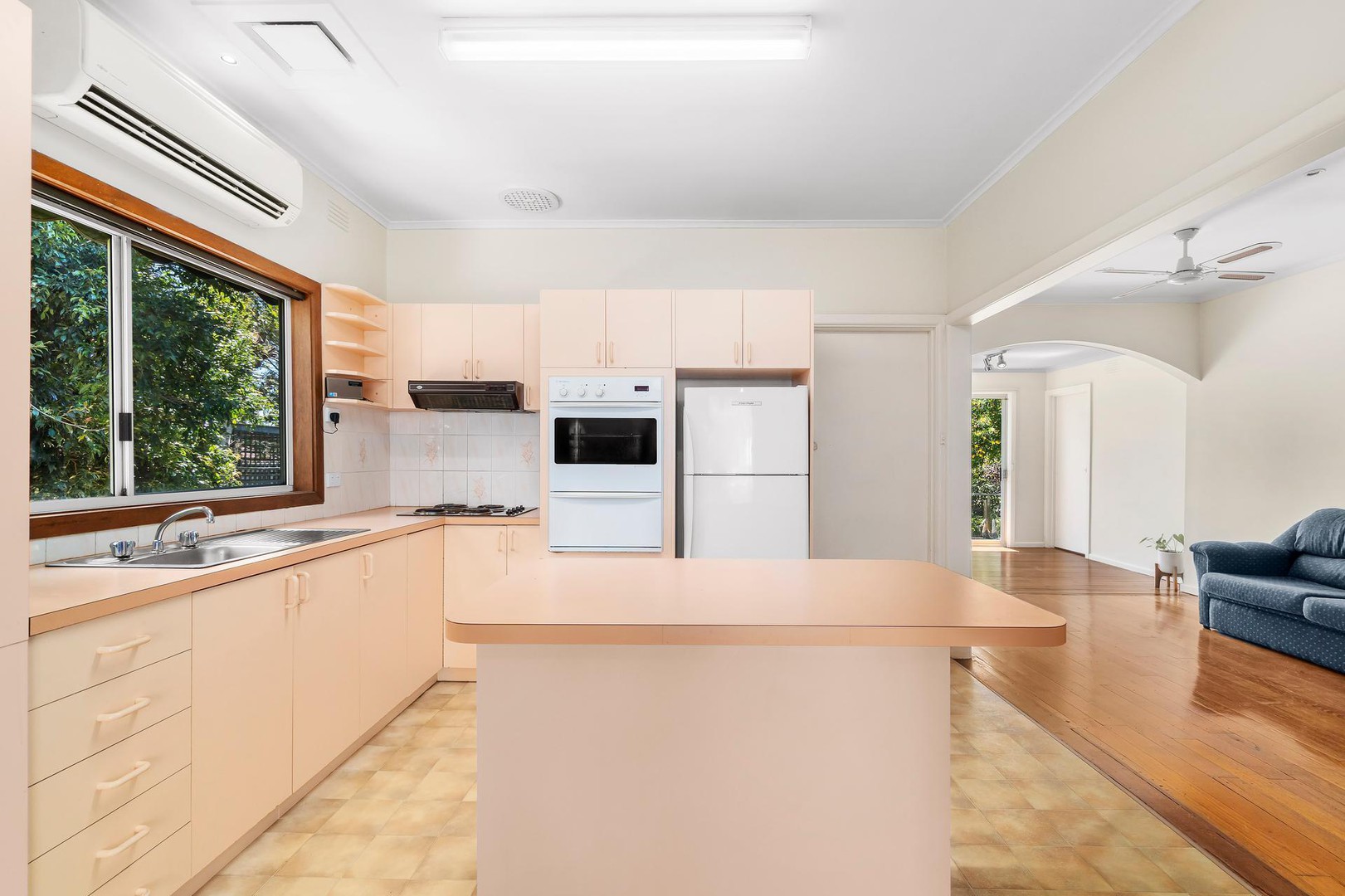 322 Grimshaw StreetWatsonia North, VIC 3087, Watsonia North - Thumbnail 4