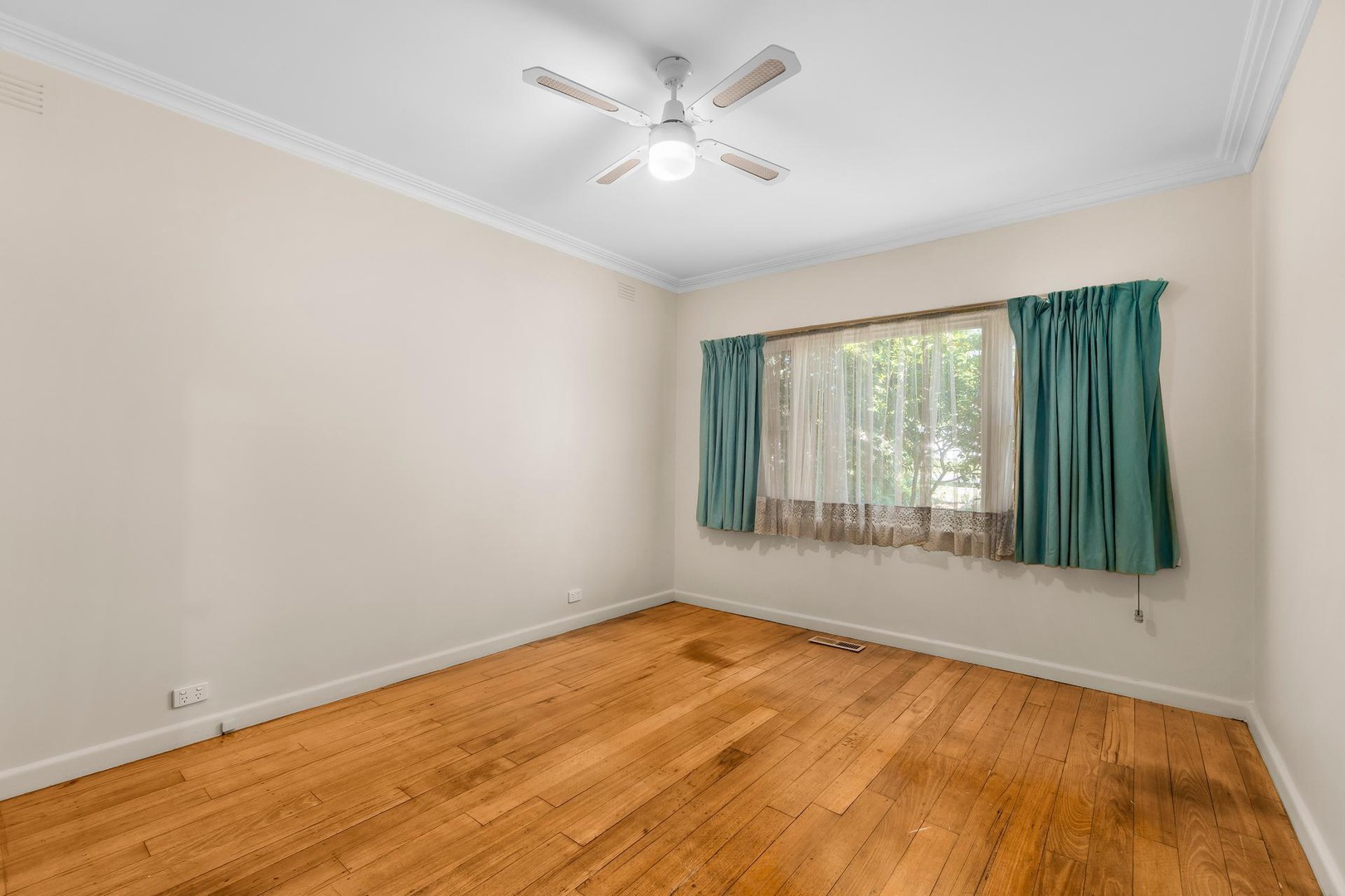 322 Grimshaw StreetWatsonia North, VIC 3087, Watsonia North - Thumbnail 5