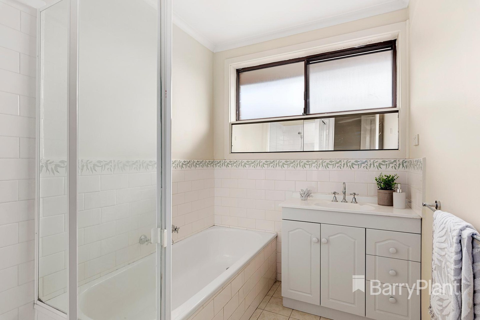 17 Strickland AvenueMill Park, VIC 3082, Mill Park - Thumbnail 6