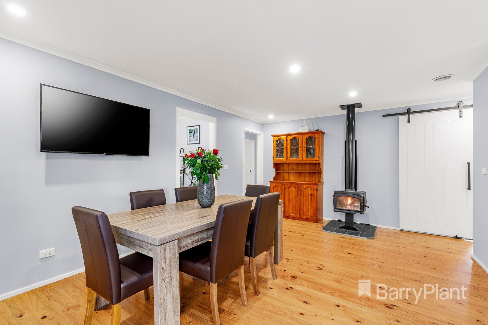 29 McLaughlin CrescentMill Park, VIC 3082, Mill Park - Thumbnail 4