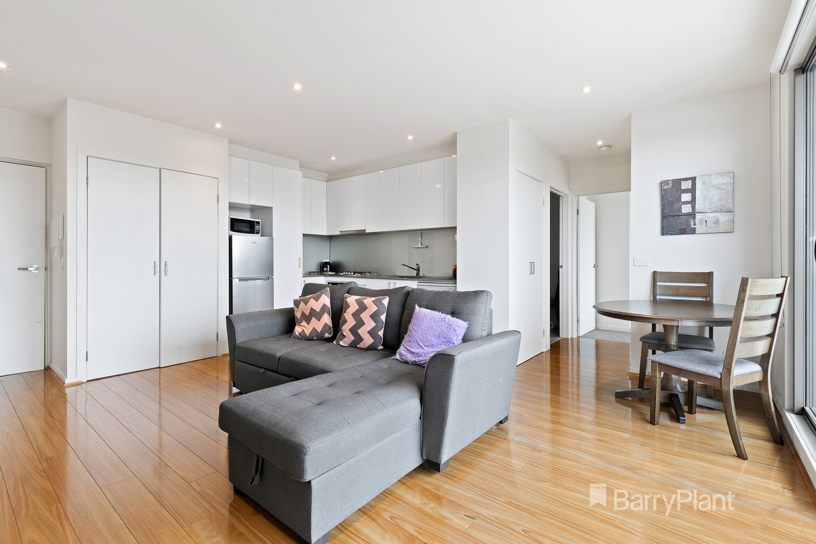 301/15 Pascoe StreetPascoe Vale, VIC 3044, Pascoe Vale - Thumbnail 2