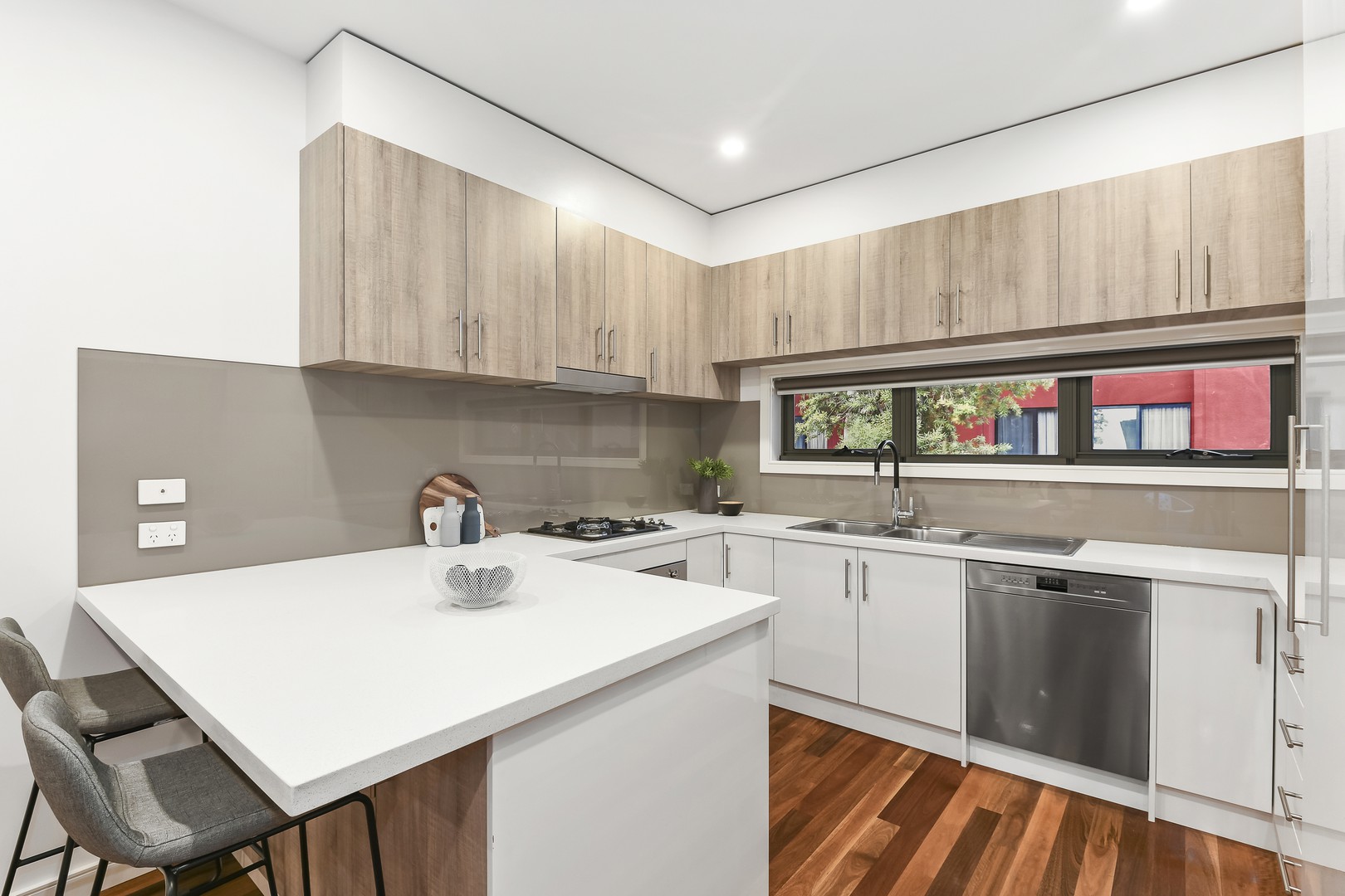 2/667 Whitehorse Road, Mitcham, VIC 3132, Mitcham - Thumbnail 3