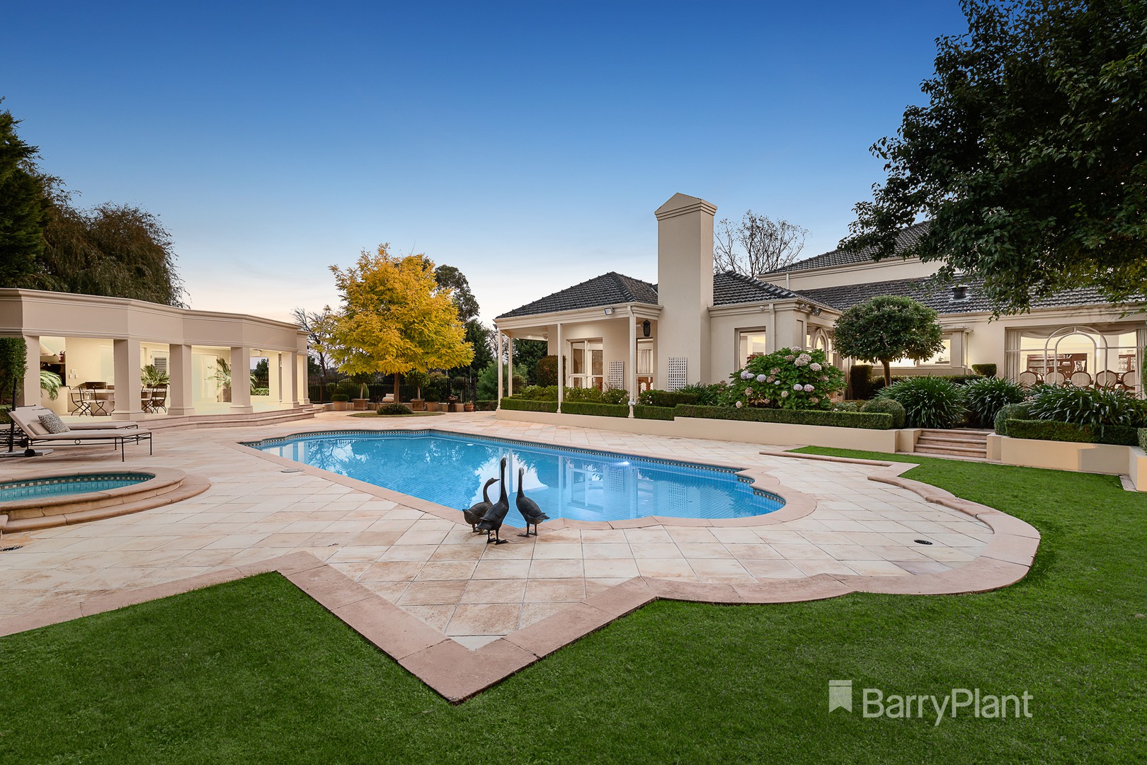 56-58 Newmans RoadTemplestowe, VIC 3106, Templestowe - Thumbnail 2