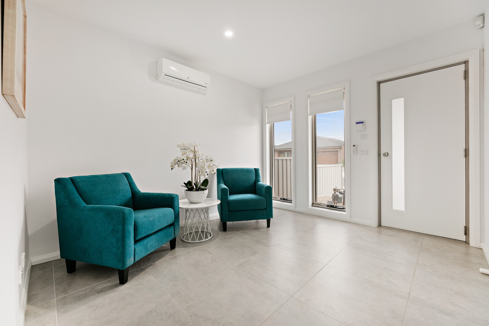 1/3 Springlands CrescentFraser Rise, VIC 3336, Fraser Rise - Thumbnail 2