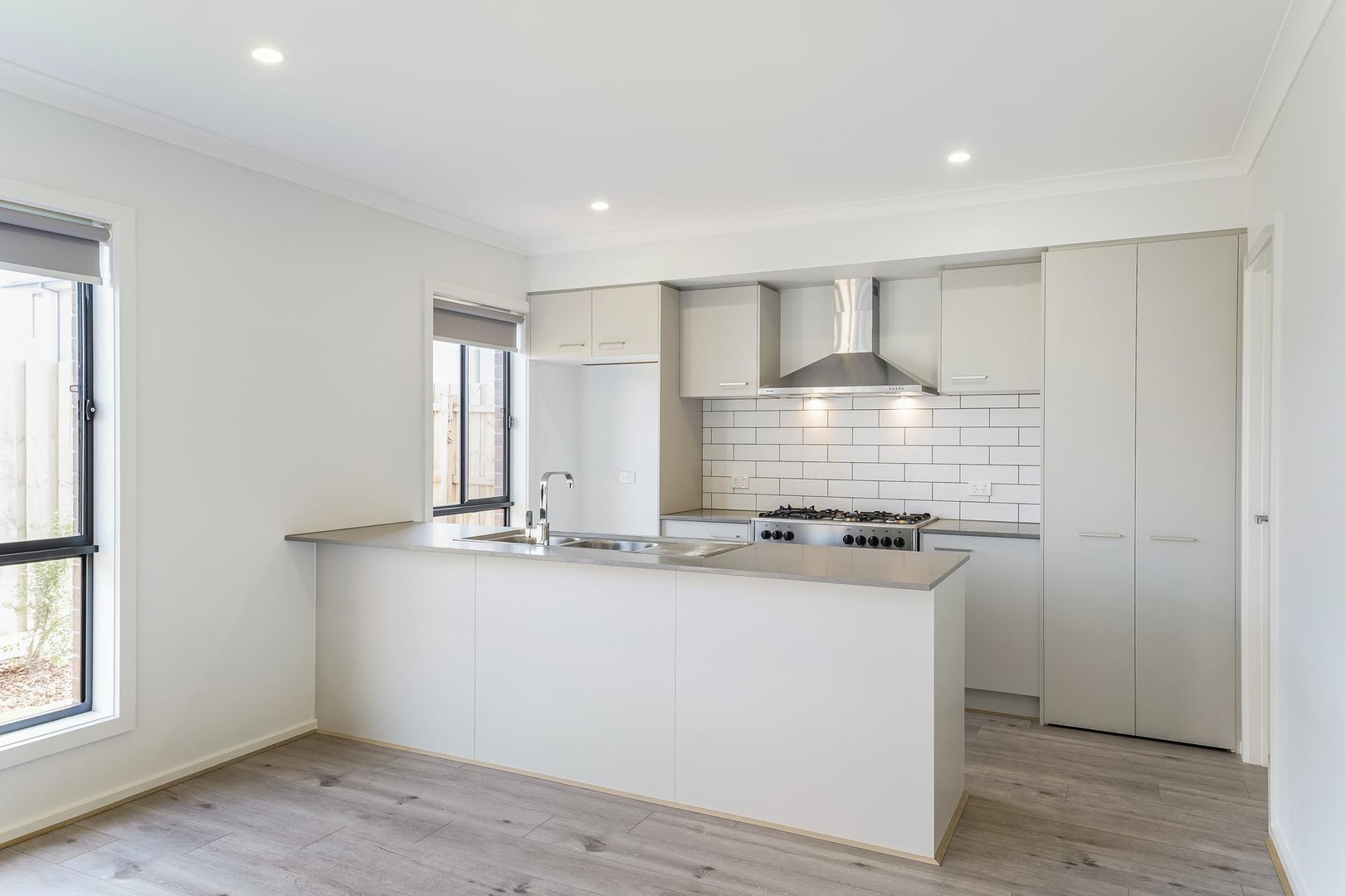 16 Vienet AvenueArmstrong Creek, VIC 3217, Armstrong Creek - Thumbnail 2