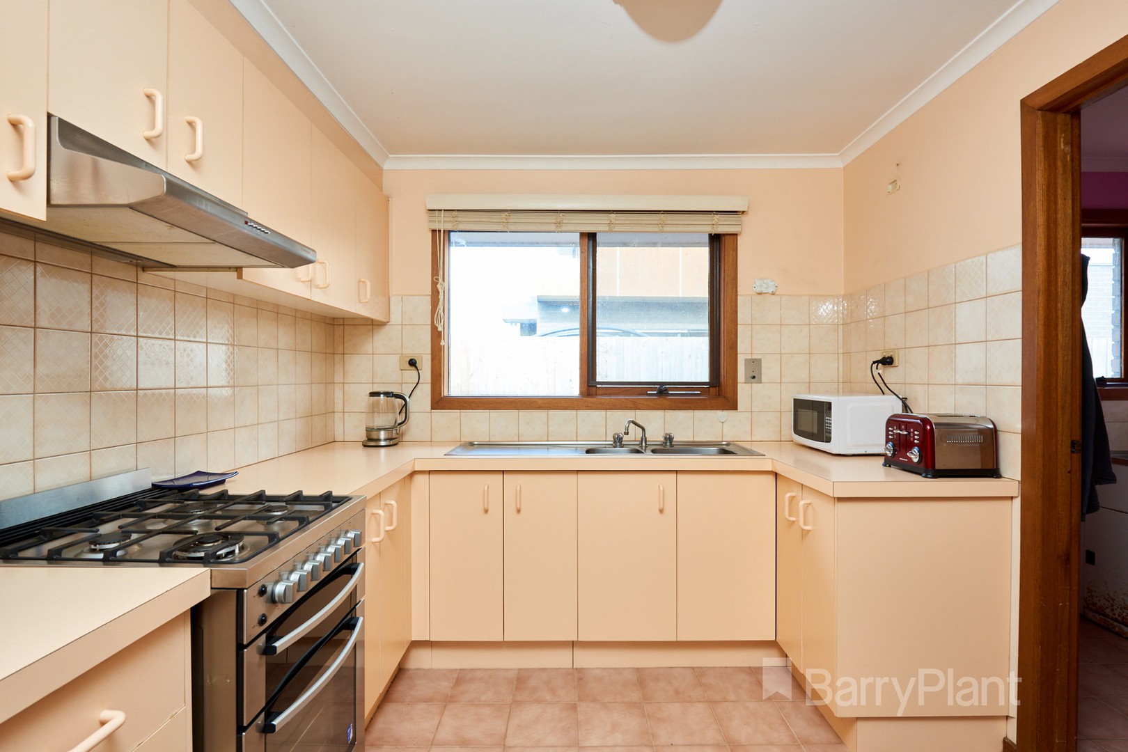1/6-8 Paterson RoadSpringvale South, VIC 3172, Springvale South - Thumbnail 2