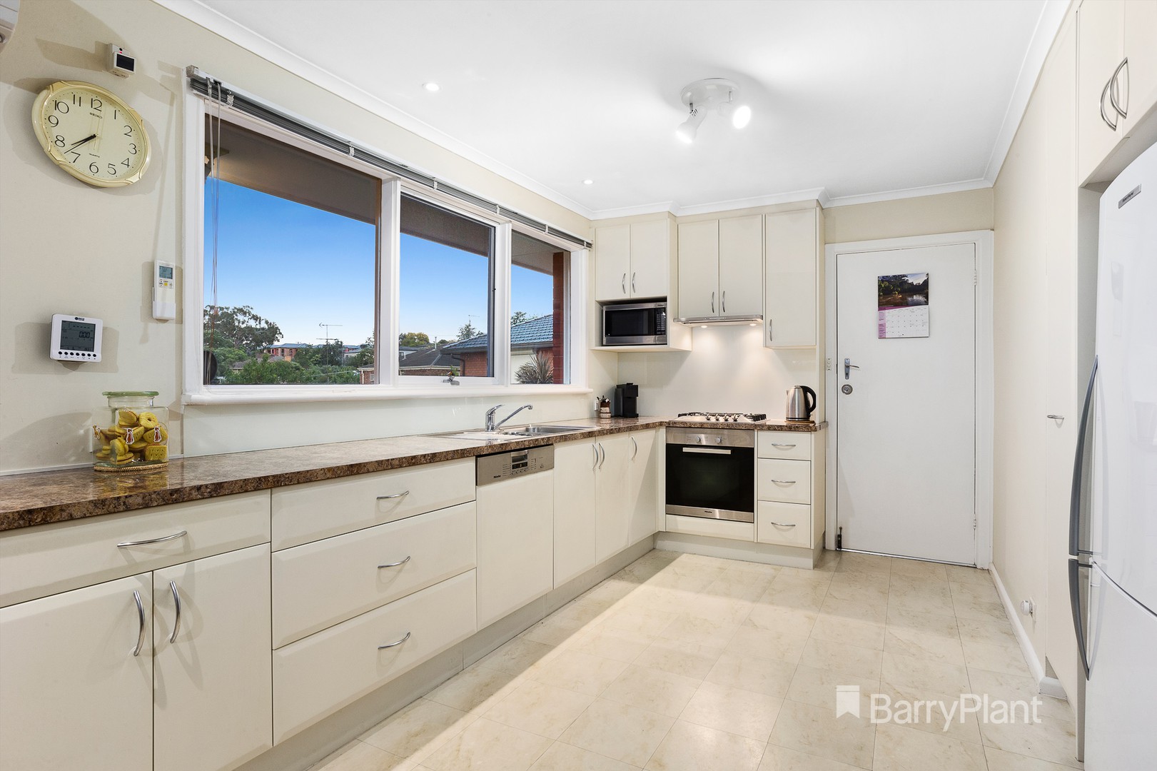 2 Mason Court, Templestowe Lower, VIC 3107, Templestowe Lower - Thumbnail 3