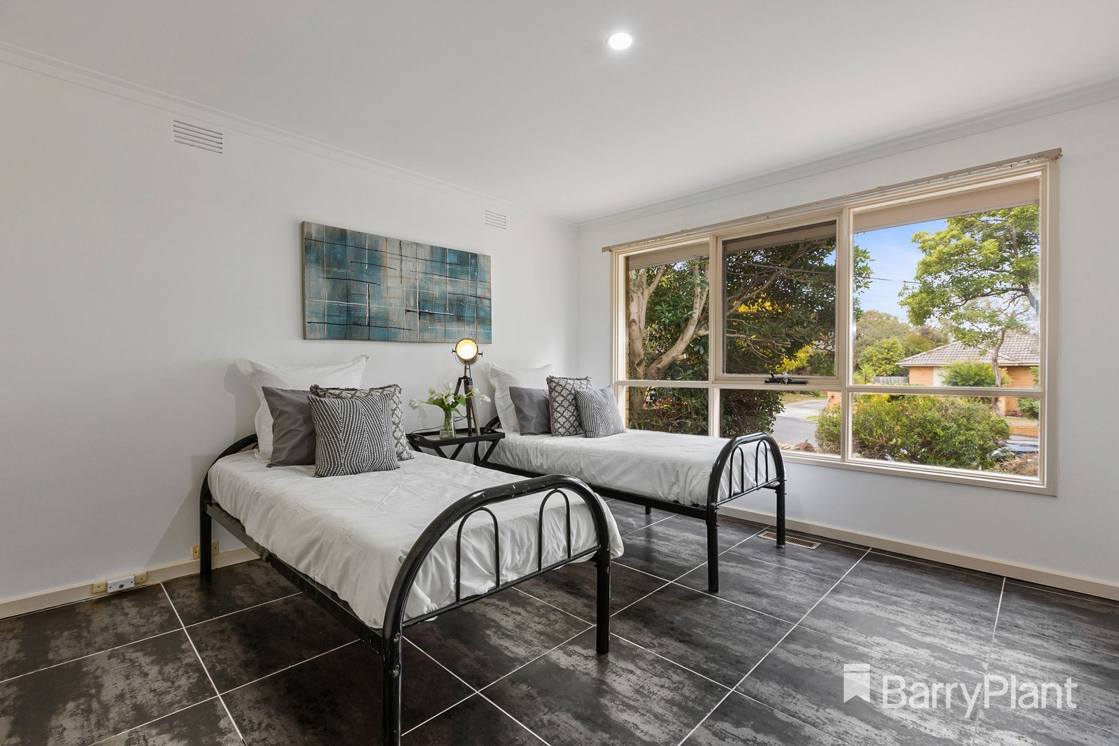 54 Hilltop CrescentBurwood East, VIC 3151, Burwood East - Thumbnail 7