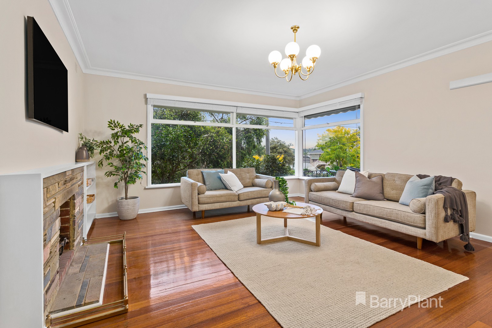 1 Edith Court, Doncaster, VIC 3108, Doncaster - Thumbnail 2