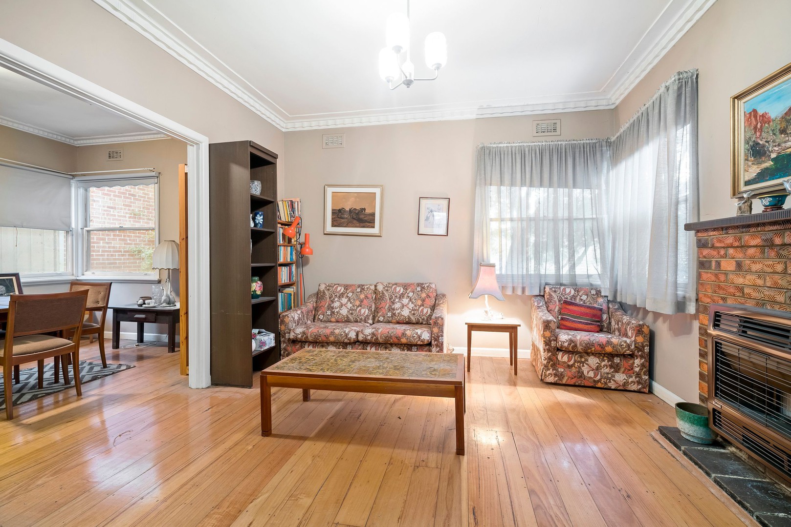 28 Loch CrescentStrathmore, VIC 3041, Strathmore - Thumbnail 3
