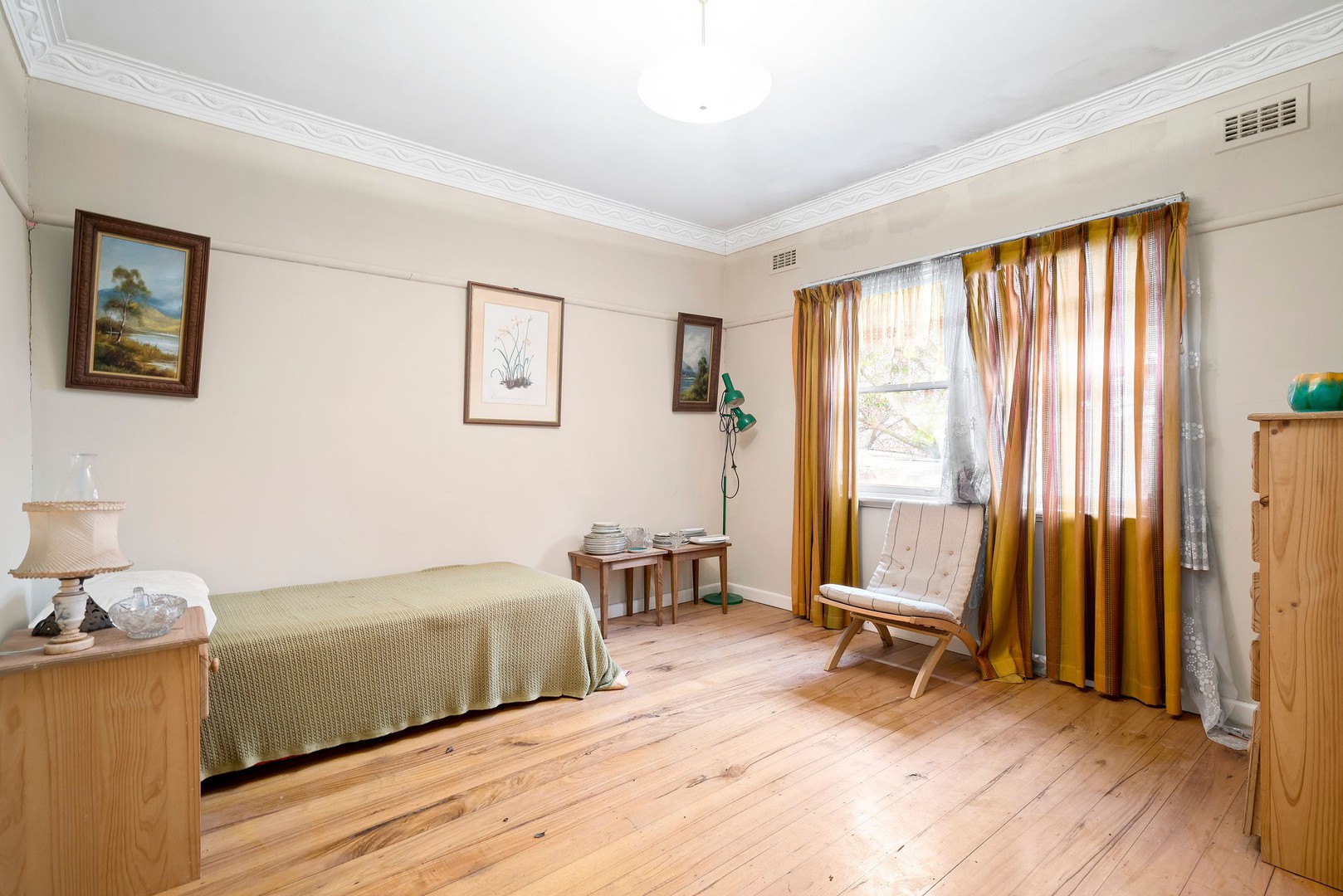 28 Loch CrescentStrathmore, VIC 3041, Strathmore - Thumbnail 5