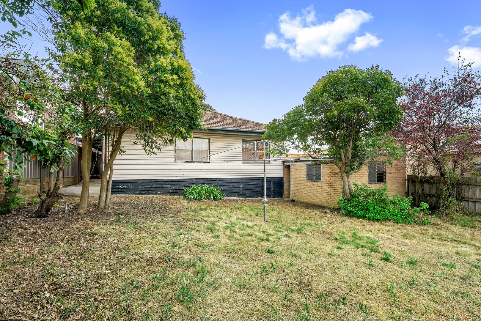 28 Loch CrescentStrathmore, VIC 3041, Strathmore - Thumbnail 6