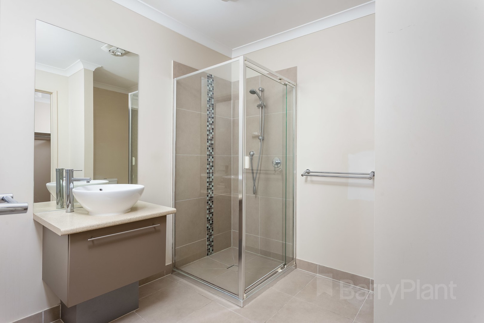 7 Luxford DrivePoint Cook, VIC 3030, Point Cook - Thumbnail 8