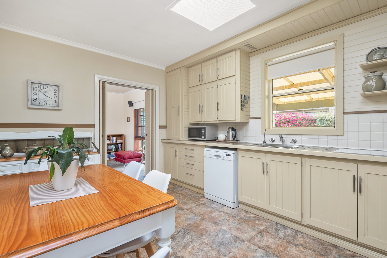7 Higgins CourtBreakwater, VIC 3219, Breakwater - Thumbnail 2