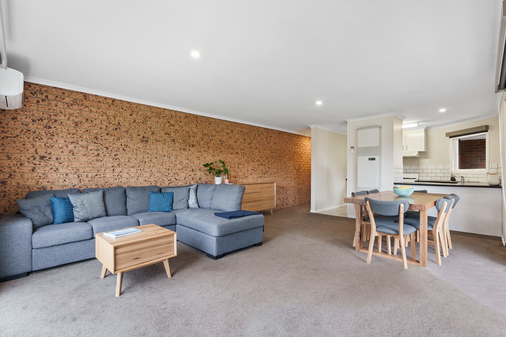 2/37 Rowes RoadWerribee, VIC 3030, Werribee - Thumbnail 2