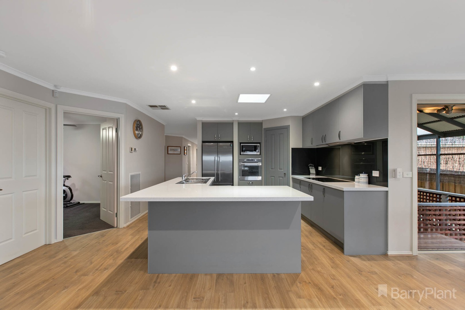 8 Lasiandra CircuitNarre Warren, VIC 3805, Narre Warren - Thumbnail 4