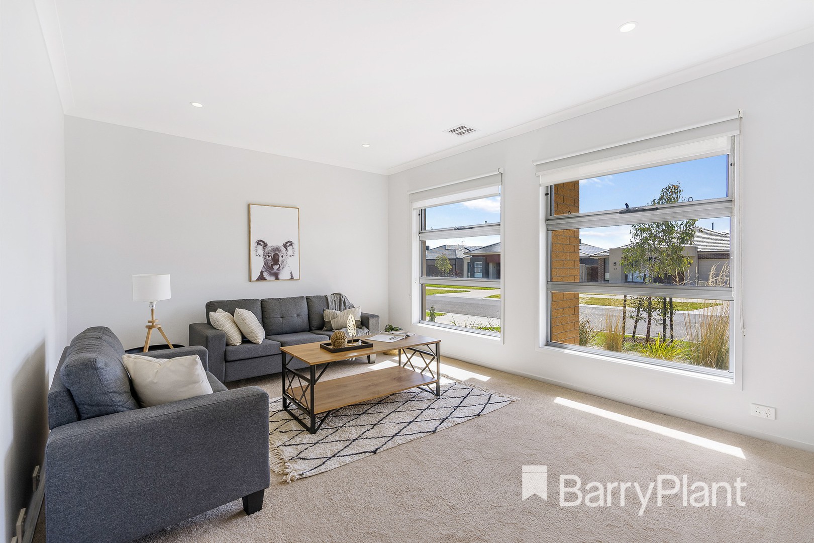 26 Honeycomb AvenueManor Lakes, VIC 3024, Manor Lakes - Thumbnail 2