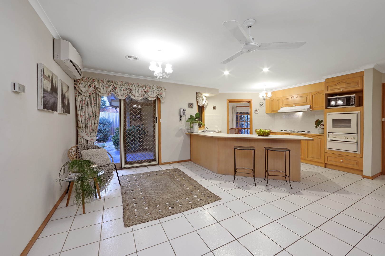 24 Applewood DriveKnoxfield, VIC 3180, Knoxfield - Thumbnail 5