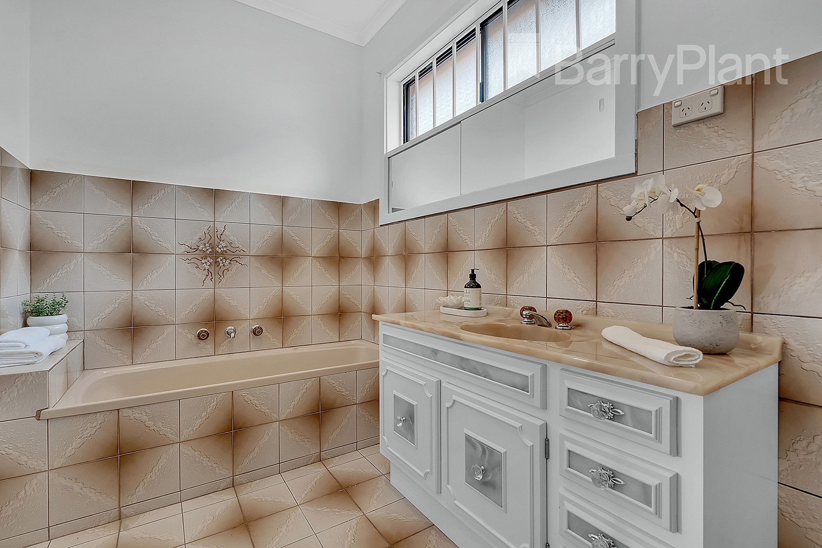23 St Vigeons RoadReservoir, VIC 3073, Reservoir - Thumbnail 6