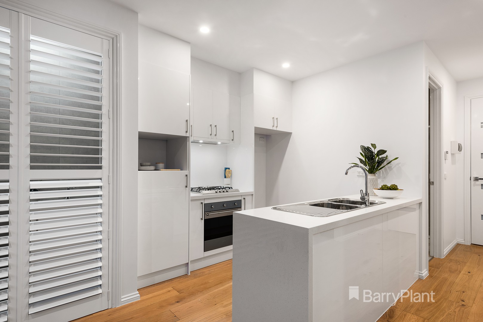 2/26 Kelly Street, Doncaster, VIC 3108, Doncaster - Thumbnail 2