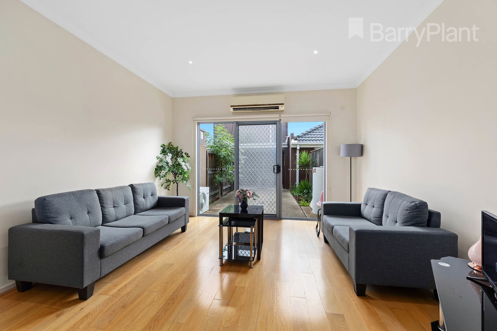 2 Kai CloseCaroline Springs, VIC 3023, Caroline Springs - Thumbnail 2